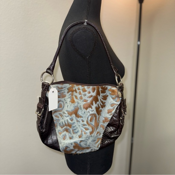 Berge Handbags - NWT Berge Elegant Brown and Cream Leather Hide Women's Bag
